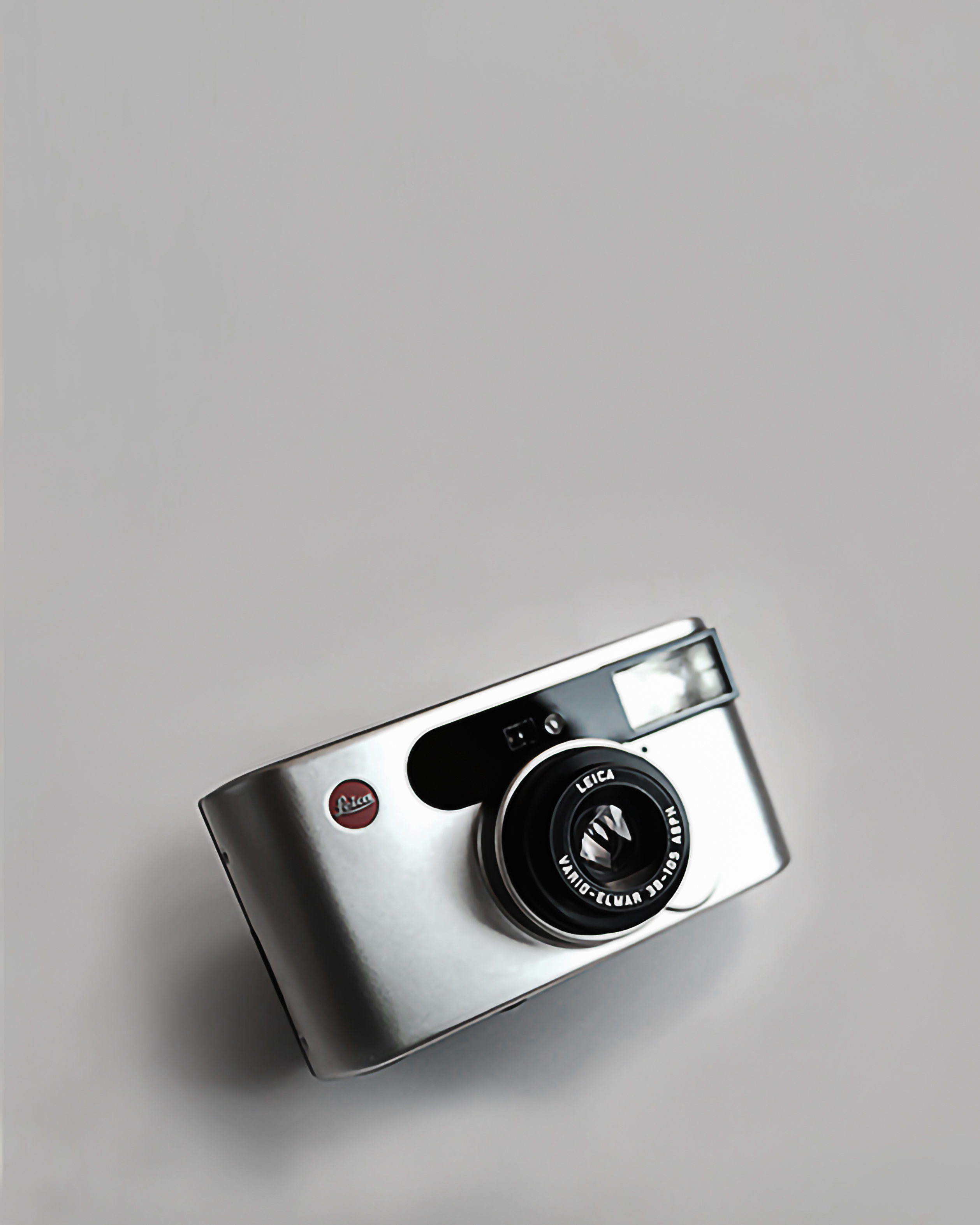 Elmar compact film camera